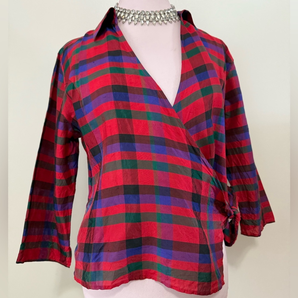 Anne Carson 100% Silk plaid wrap top in size